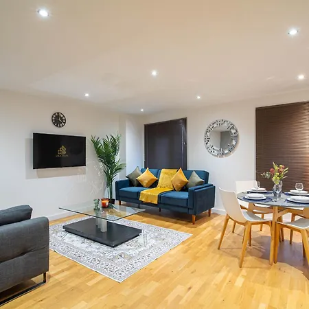 Stylish Waterside 2 Bed Free Parking *