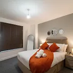 Balcony Waterside 2 Bed